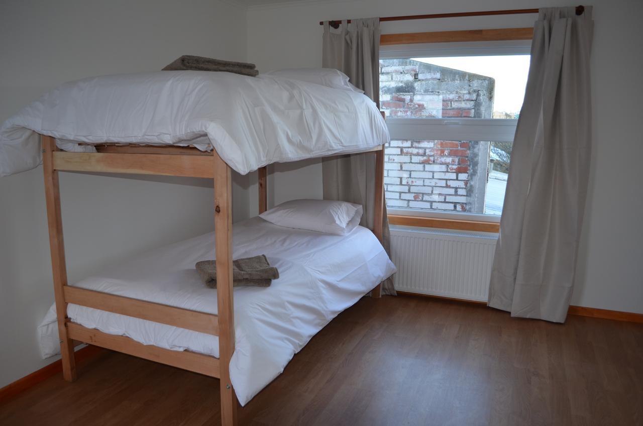 Hostal Camino De Santiago Puerto Natales Exteriör bild