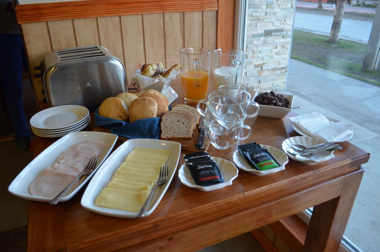 Hostal Camino De Santiago Puerto Natales Exteriör bild